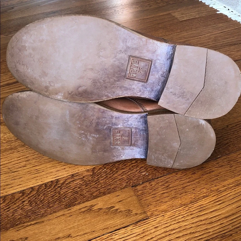 Frye men’s warm